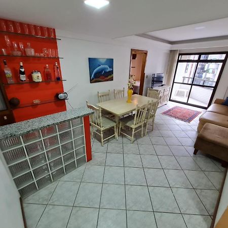 Apt Encantador Centro Guarapari, Completo, 50 M Da Praia Eksteriør bilde